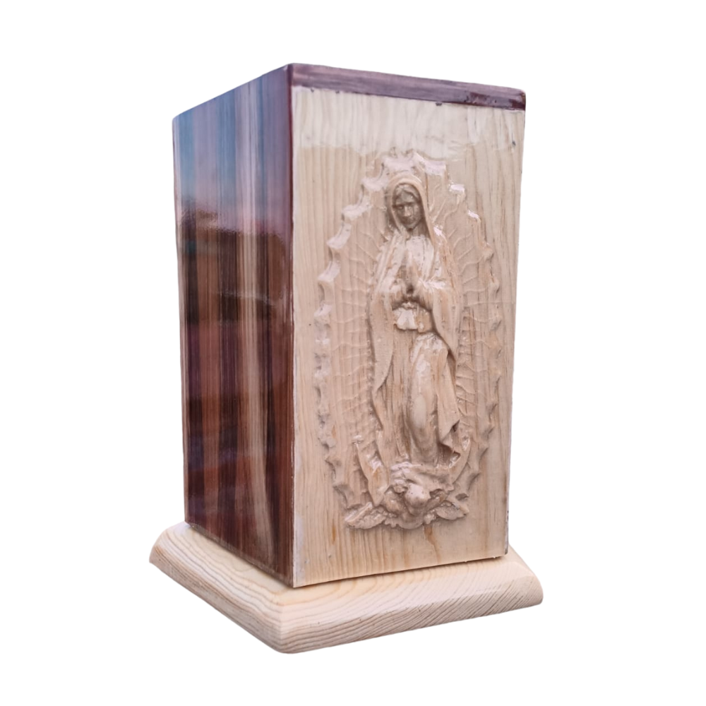 Urna Madera Virgen de Guadalupe tallada