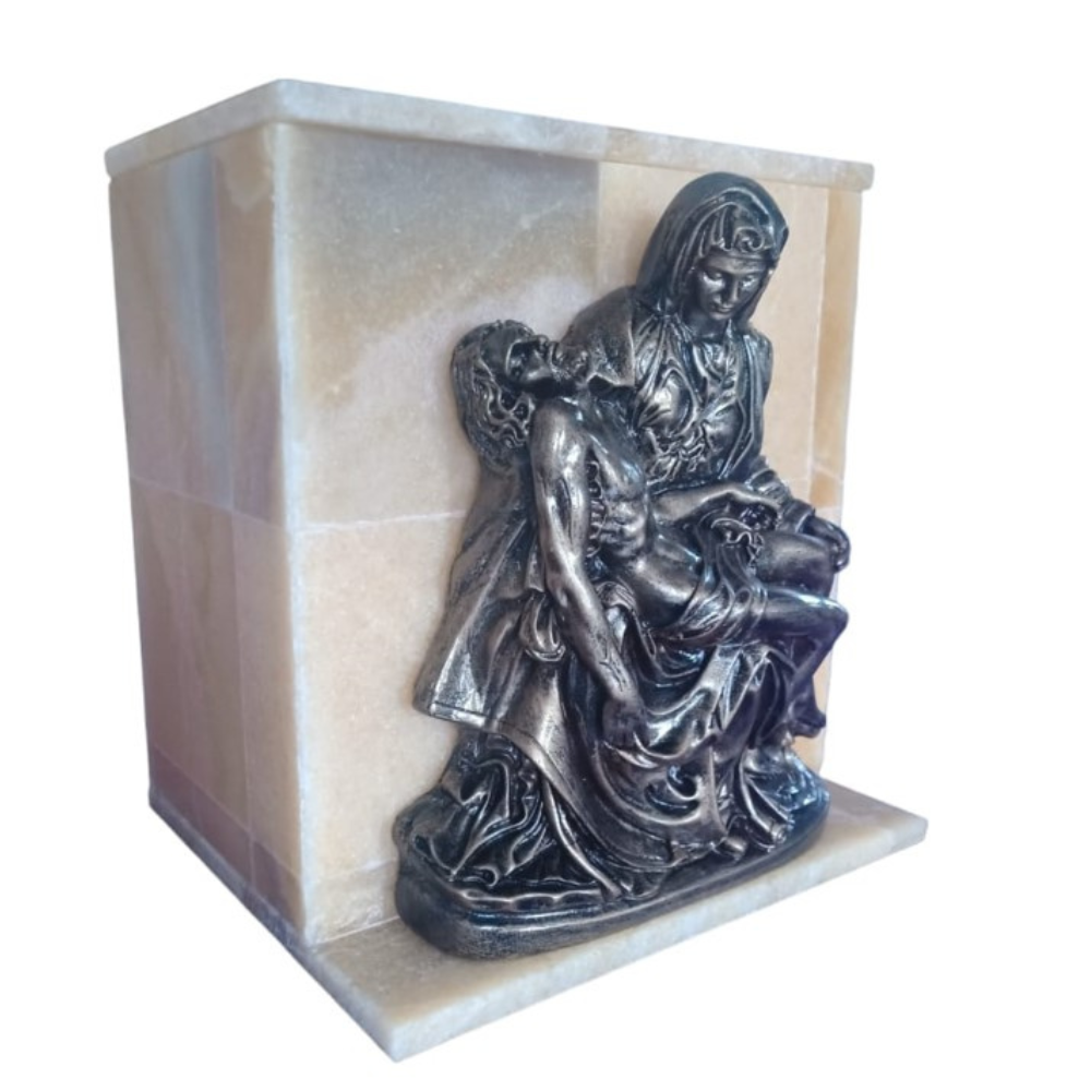 Urna Mármol con Escultura La Piedad (tono claro)